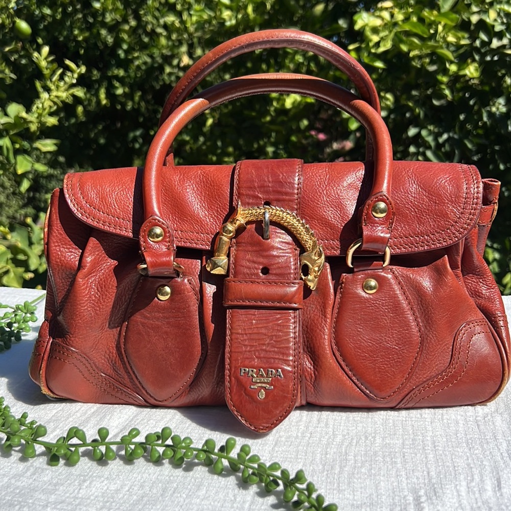 Vintage Prada Cervo Animalier Dragon Deerskin Leather Shoulder Bag.❤️